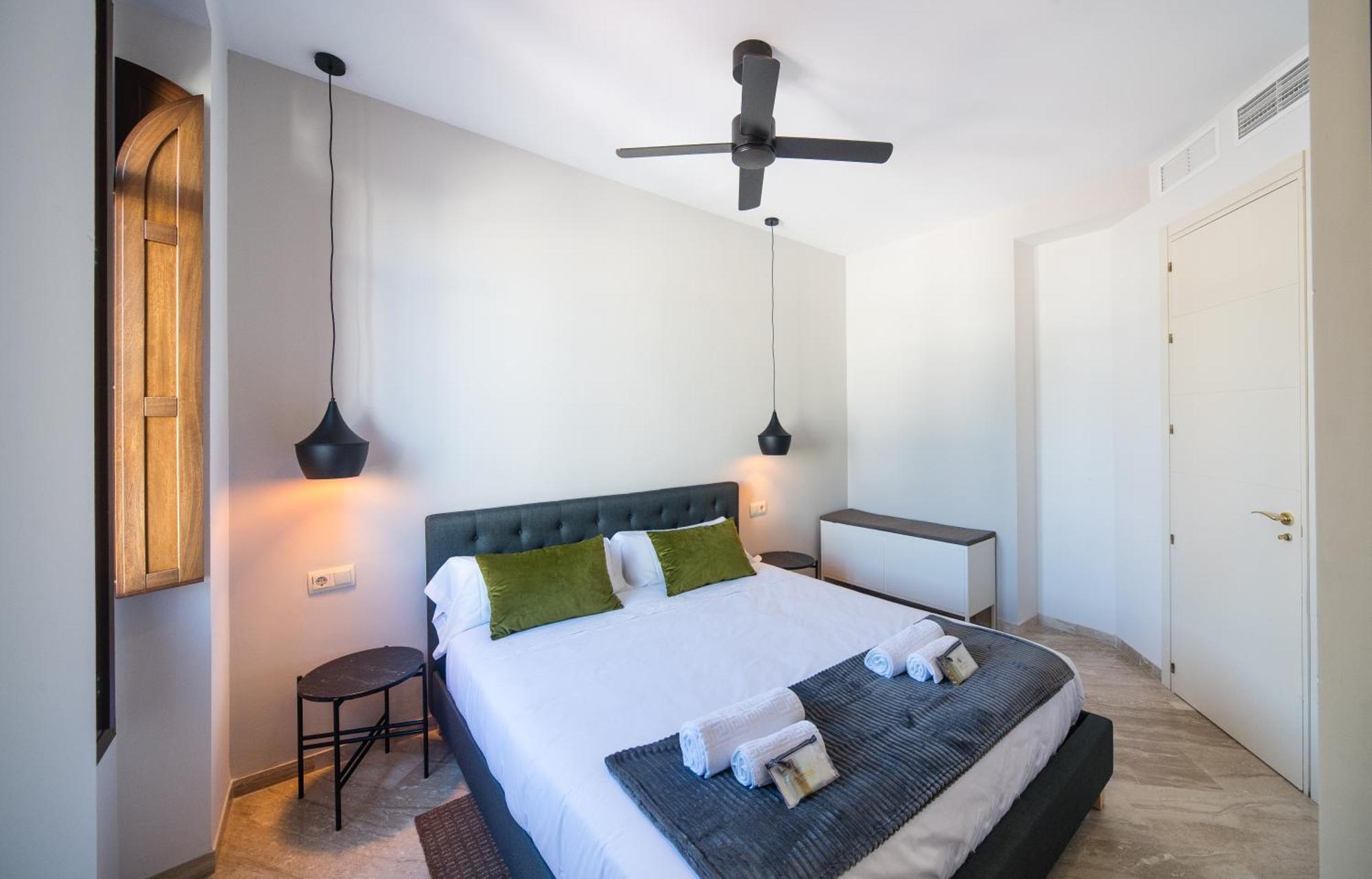 Exclusive Triplex With Private Terrace Apartment Seville Luaran gambar